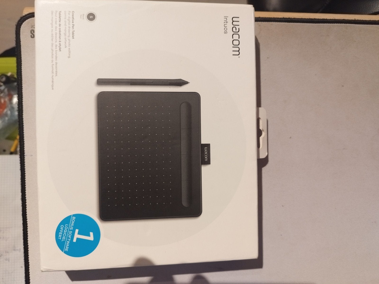 Wacom Intuos Tekentablet (S), Computers en Software, Tekentablets, Ophalen of Verzenden, Zo goed als nieuw, Bedraad, Wacom