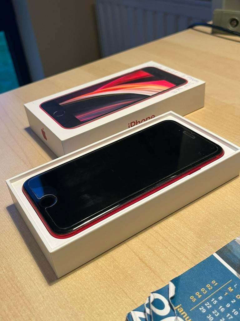 Apple iPhone SE (2e generatie), Envoi, Rouge, 64 GB, Autres modèles