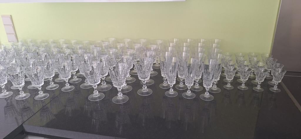 Cristal d’Arques Tuileries 125 verres, Antiquités & Art, Antiquités | Verre & Cristal, Enlèvement
