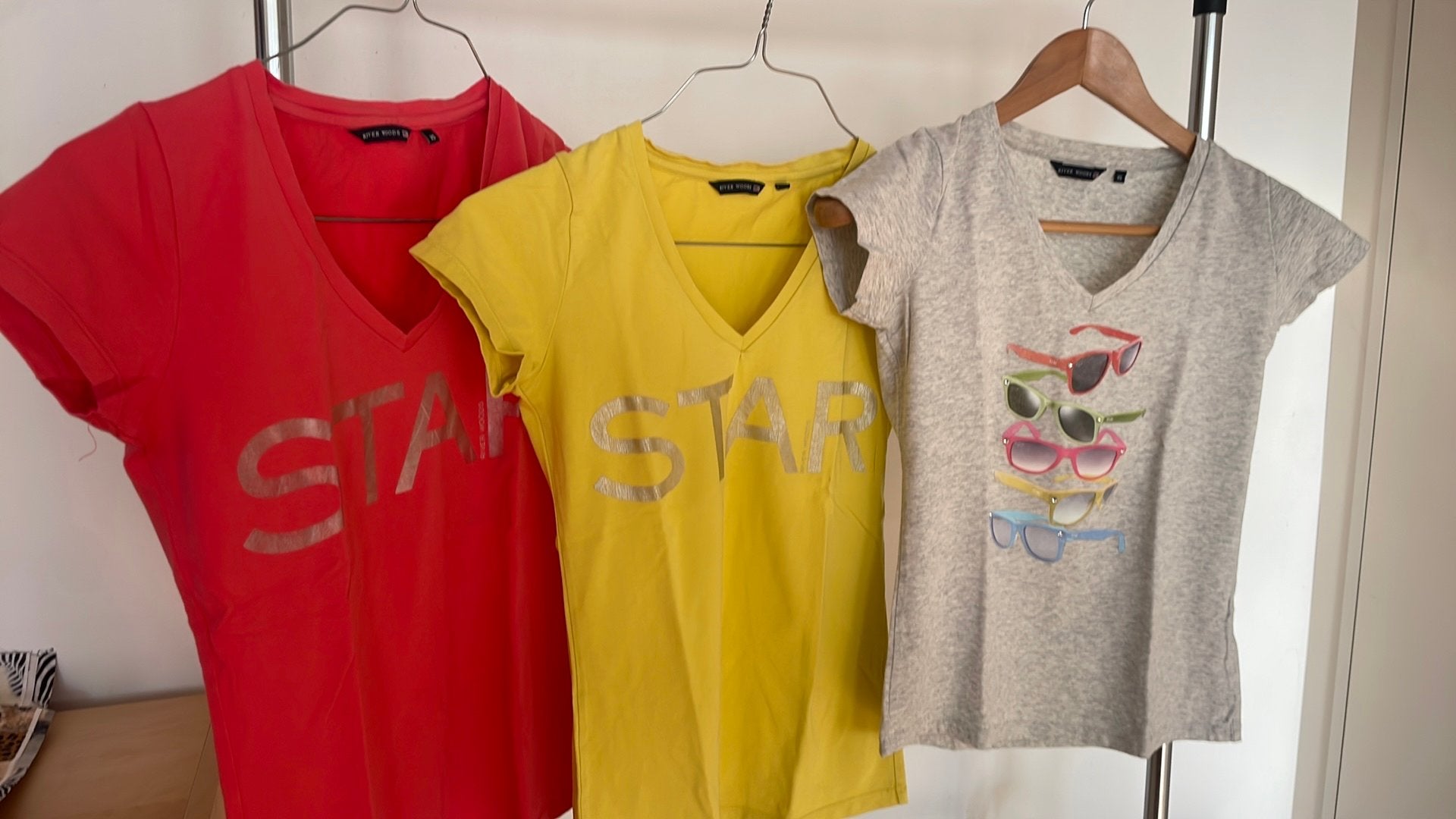 T-shirt River woods, Vêtements | Femmes, T-shirts, Manches courtes, Enlèvement ou Envoi, Autres couleurs, Taille 34 (XS) ou plus petite