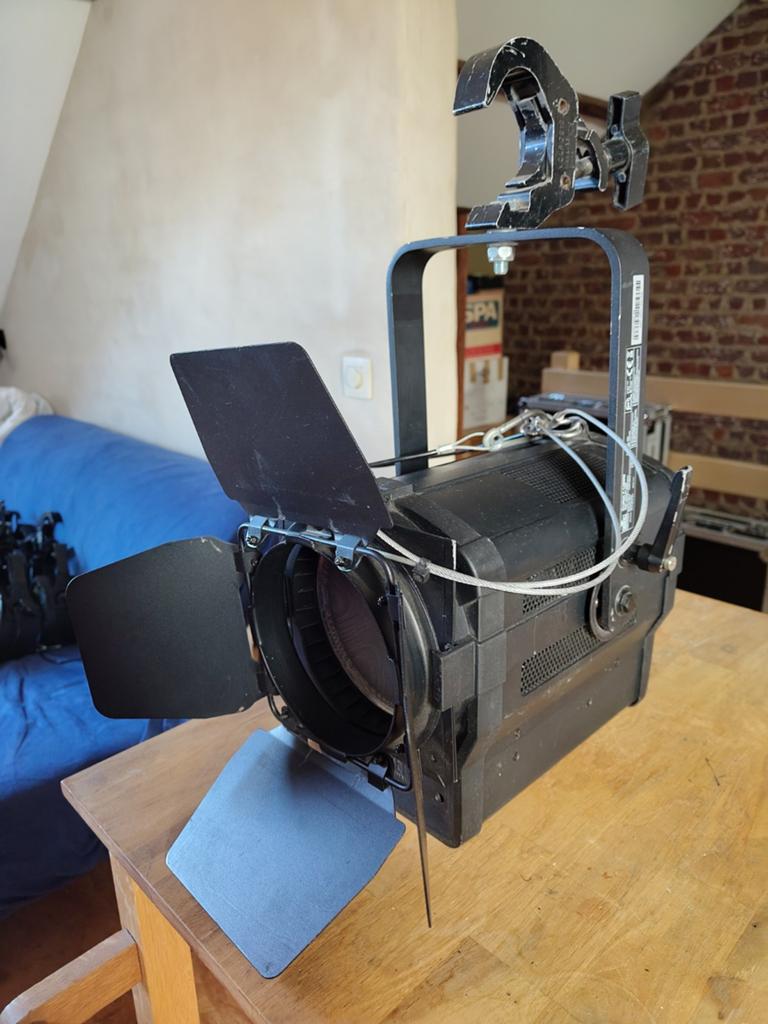 Chauvet Ovation F-145WW, 8 pièces disponibles, Musique & Instruments, Lumières & Lasers, Enlèvement