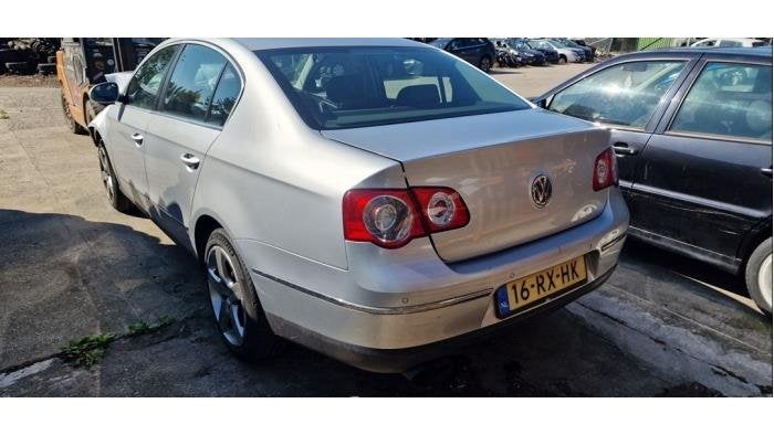 Hayon d'un Volkswagen Passat (LA7W), Volkswagen, -, Utilisé, -