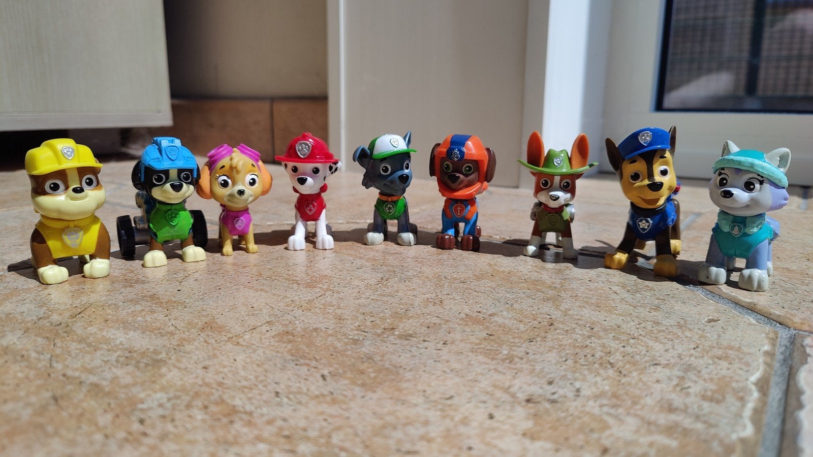Paw patrol 10 figuren, Ophalen