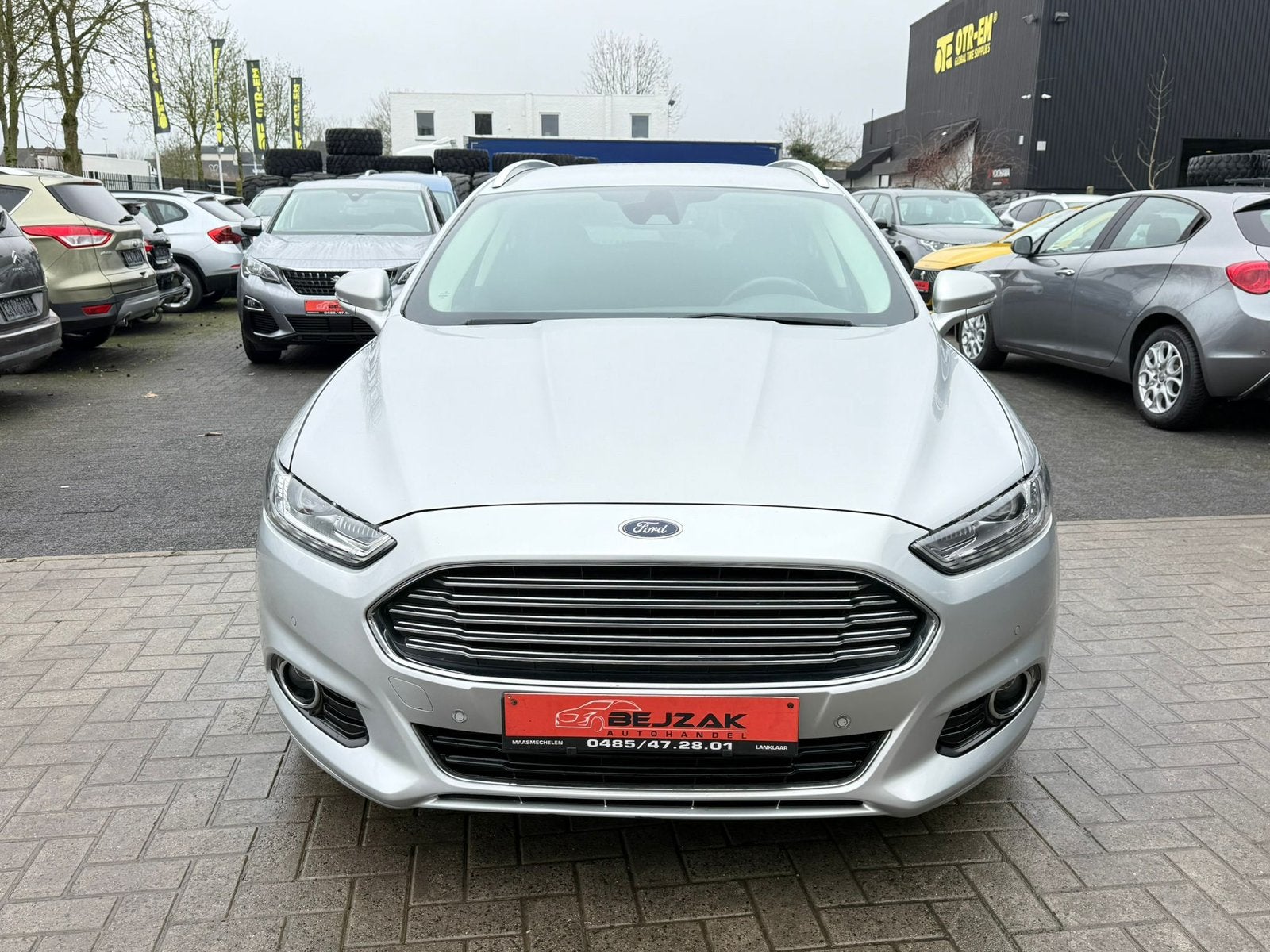 Ford Mondeo Titanium 1.5i Autm 1j garanti nette staat 160PK, Auto's, Ford, Automaat, Euro 6, Mondeo, Bedrijf