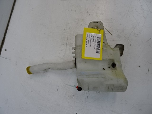 LAVE-GLACE RESERVOIR AVANT Opel Corsa D (01-2006/12-2014), Opel, Opel Automobile GmbH, Utilisé, Kontakt-opel@opel.com