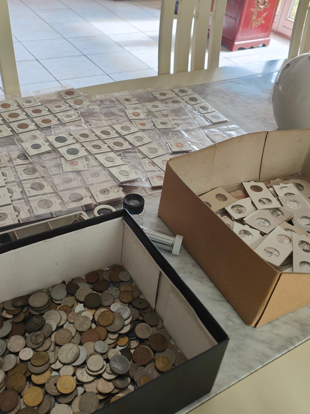 lot pour débutant numismate (monnaie, billets, accessoires), Bricolage & Construction, Dalles & Carrelages, Enlèvement