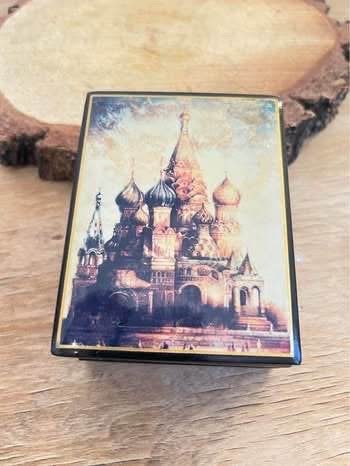 Petit  boîte  vintage en bois laqué Moscou Russie, Collections, Efteling, Enlèvement ou Envoi, Comme neuf