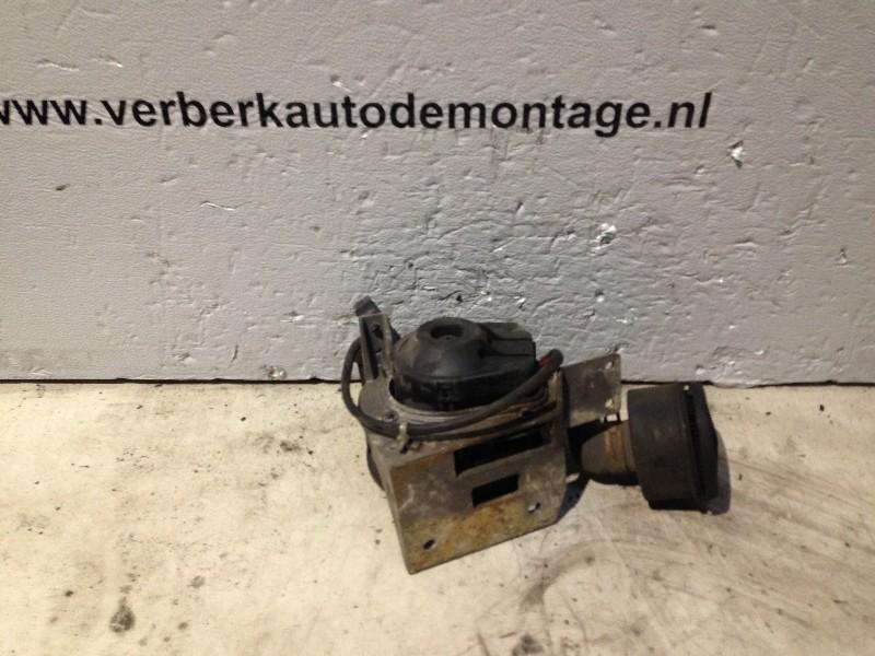 LUCHTPOMP Opel Tigra (75) (01-1994/12-2000), Gebruikt, Opel
