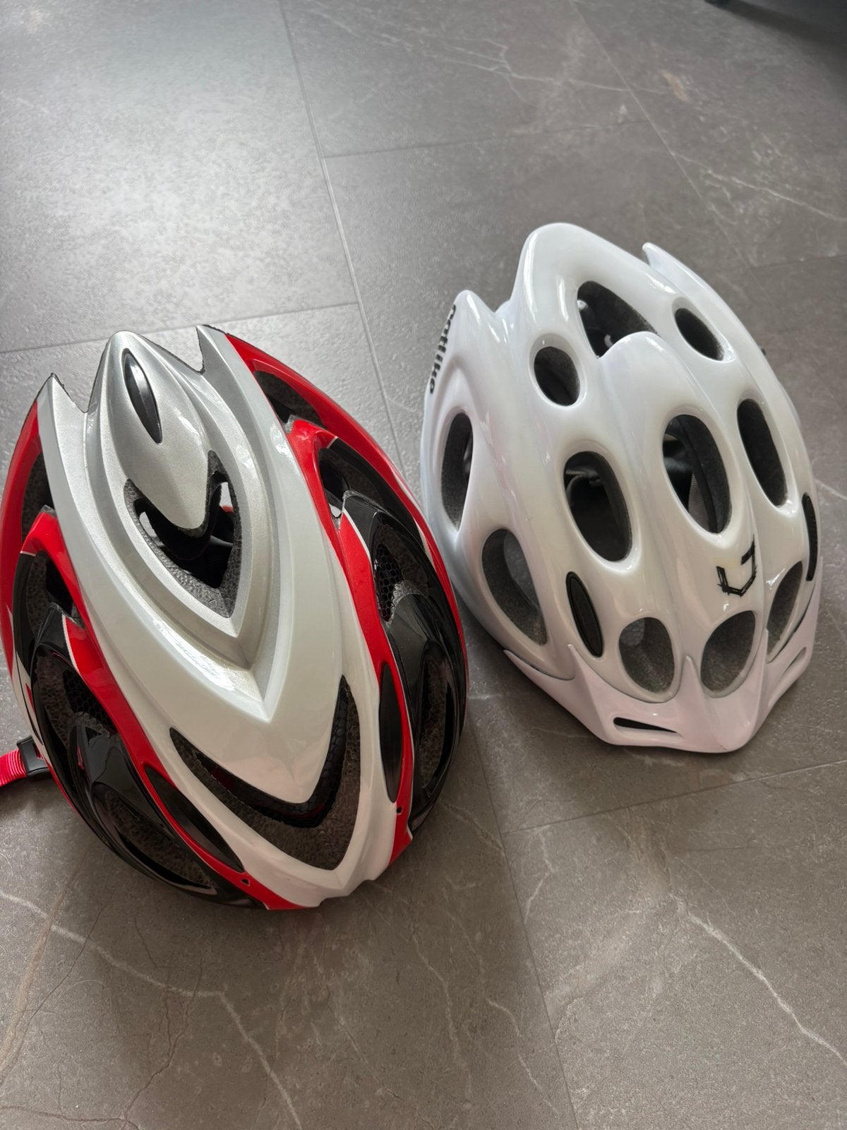 Fietshelmen Lazer en Catlike, Vélos & Vélomoteurs, Accessoires vélo | Casques de vélo, Enlèvement ou Envoi, Utilisé, Autres tailles