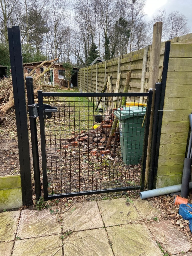 Tuinpoortje, Ophalen, 100 tot 150 cm, 100 tot 150 cm, Zo goed als nieuw