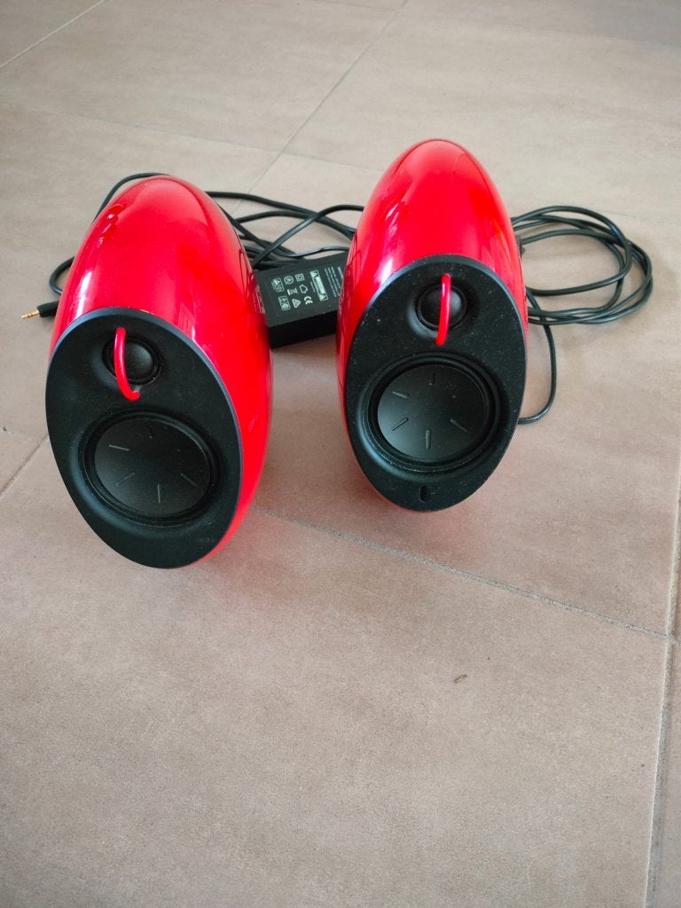 Enceintes Edifier E25HD rouges – Design ovoïde, Télécommande, Enlèvement, Comme neuf, Enceintes stéréo