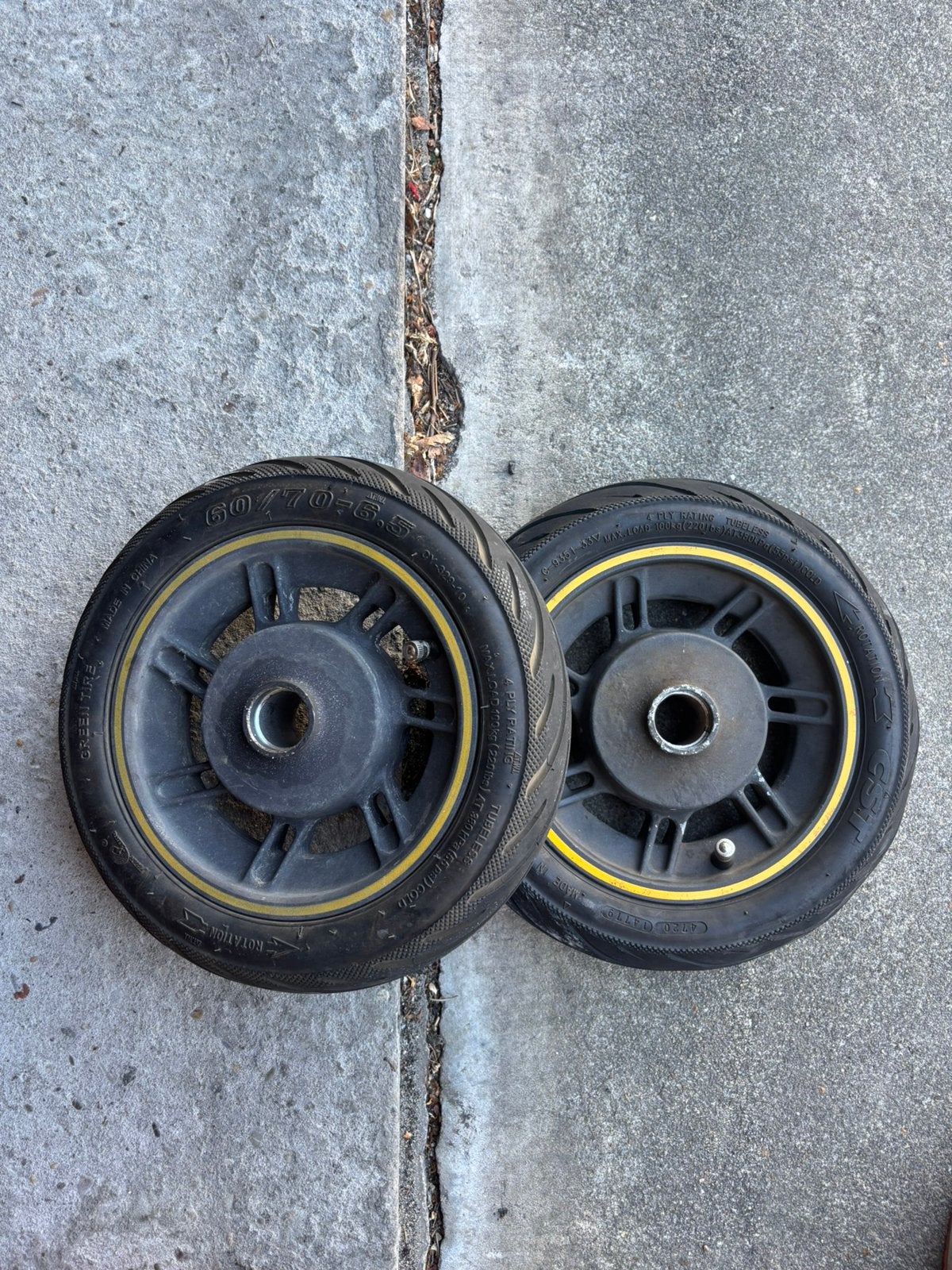 Ninebot max g30 + xiami pro 4 voorwielen+ nieuwe banden, Fietsen en Brommers, Ophalen of Verzenden, Zo goed als nieuw, Elektrische step (E-scooter)
