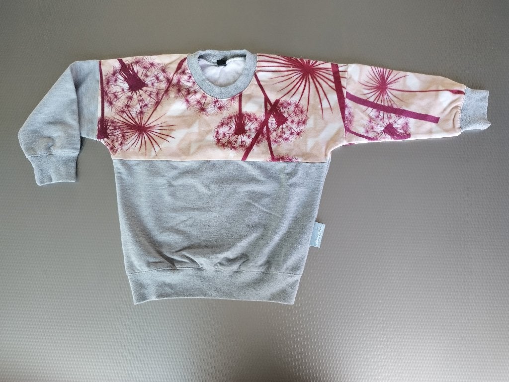 Sweater maat 98, Kinderen en Baby's, Kinderkleding | Maat 98, Ophalen of Verzenden, Zo goed als nieuw, Meisje, Trui of Vest