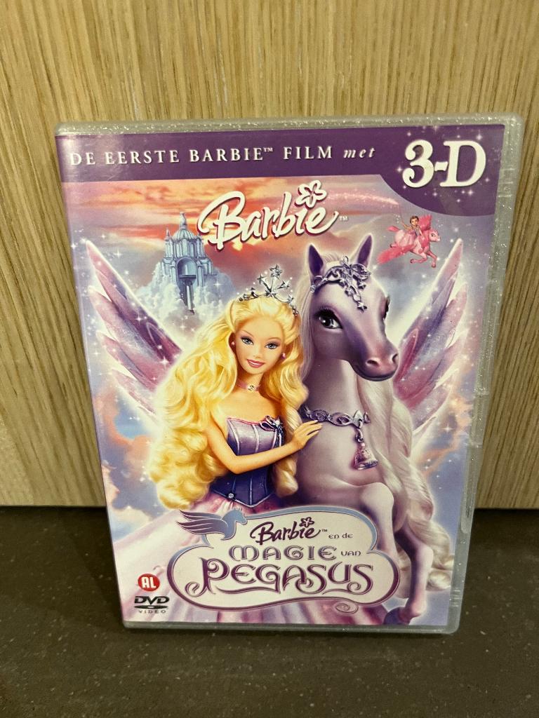 Dvd Barbie en de magie van Pegasus - perfecte staat, Ophalen of Verzenden, Zo goed als nieuw, Poppen of Stop-motion