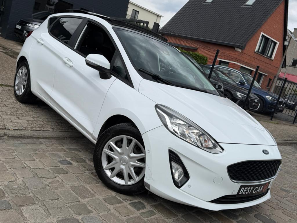 Ford Fiesta 1.5TDCi * PanoDak, Auto's, Stof, Euro 6, 4 cilinders, Multifunctioneel stuurwiel