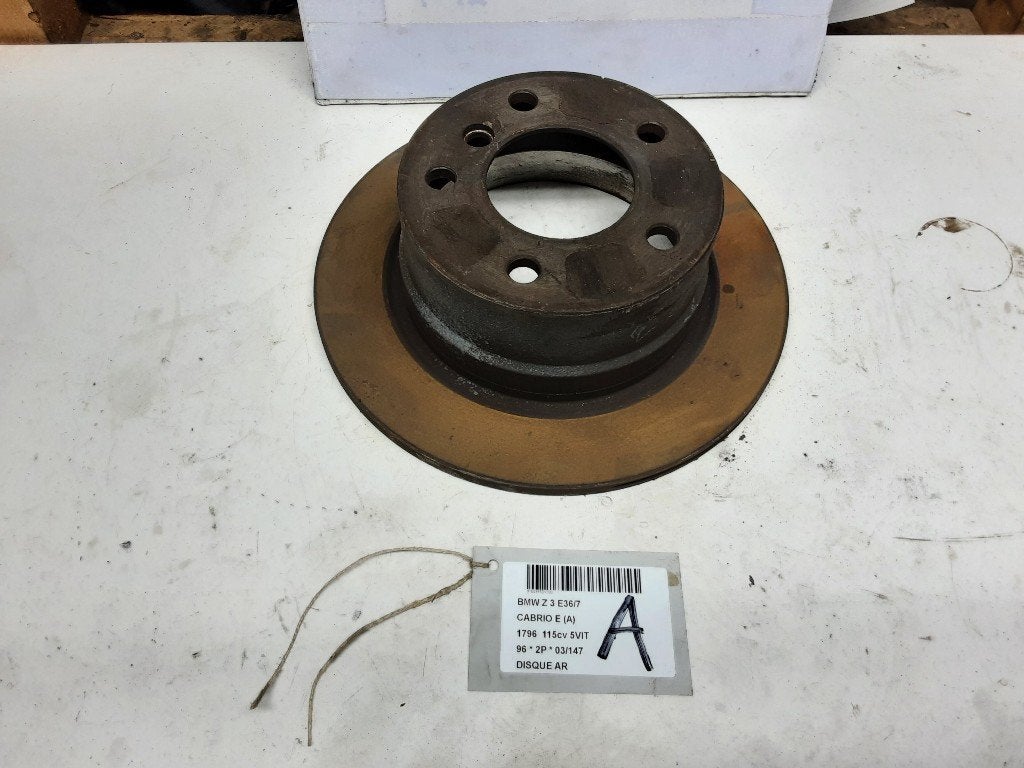 REMSCHIJF ACHTER BMW Z3 Roadster (E36 / 7) (01-1995/01-2003), Auto-onderdelen, Remmen en Aandrijving, BMW, Gebruikt