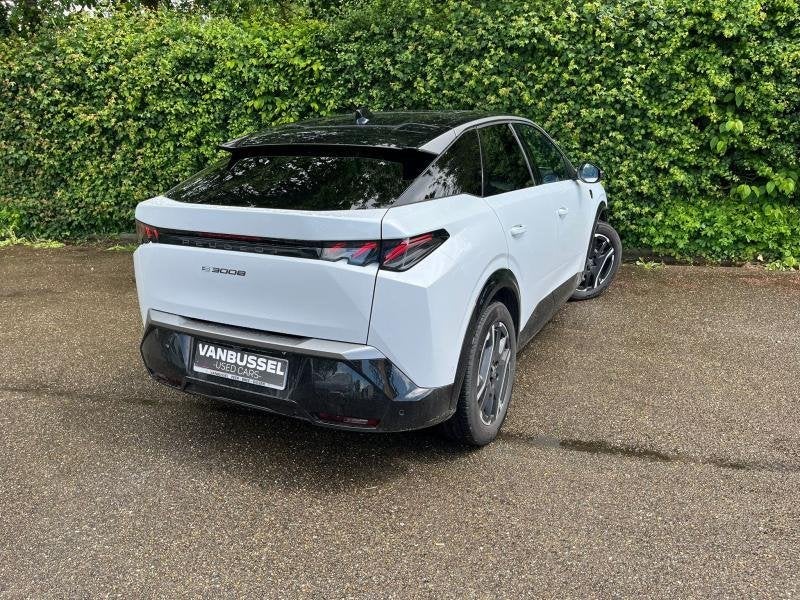 Peugeot 3008 III & e-, Automaat, 213 pk, 157 kW, Wit