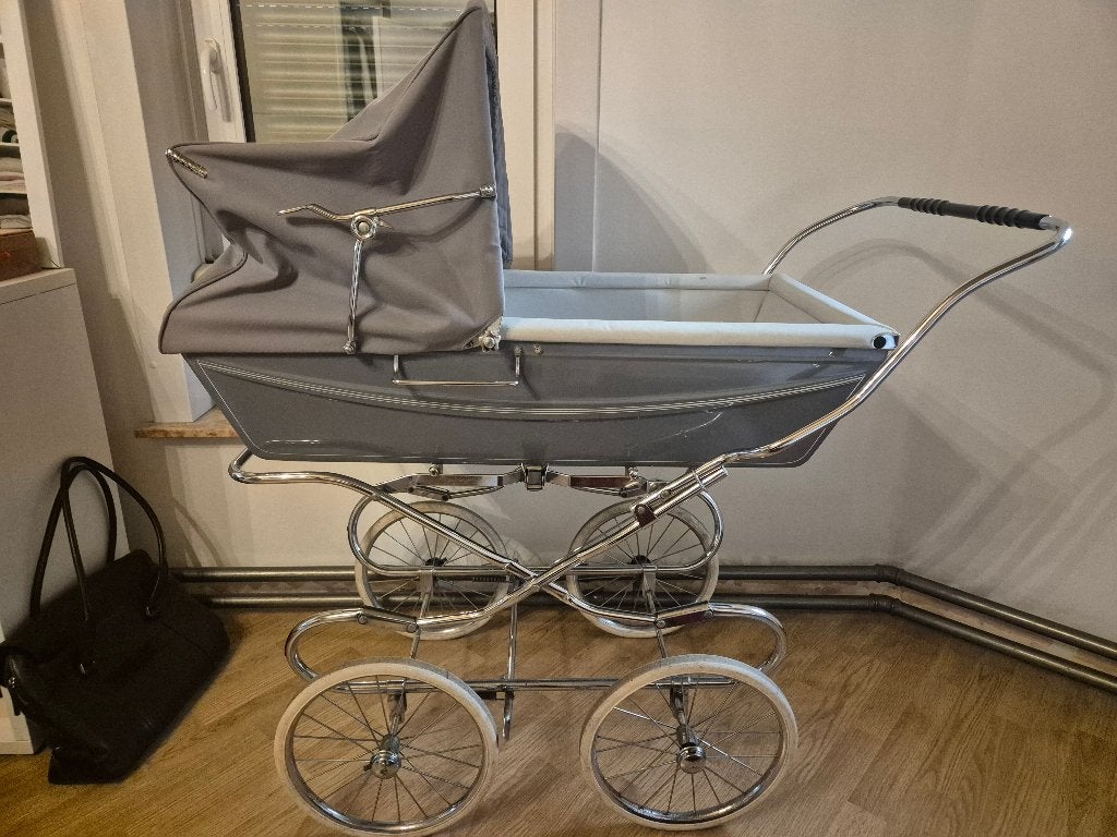 kinderwagen Silver Cross, Ophalen, Zo goed als nieuw, Kinderwagen