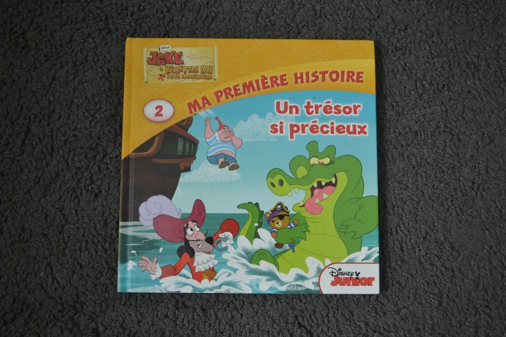 Livre Disney Junior "Un trésor si précieux" - Peter Pan, Ophalen of Verzenden, Gelezen