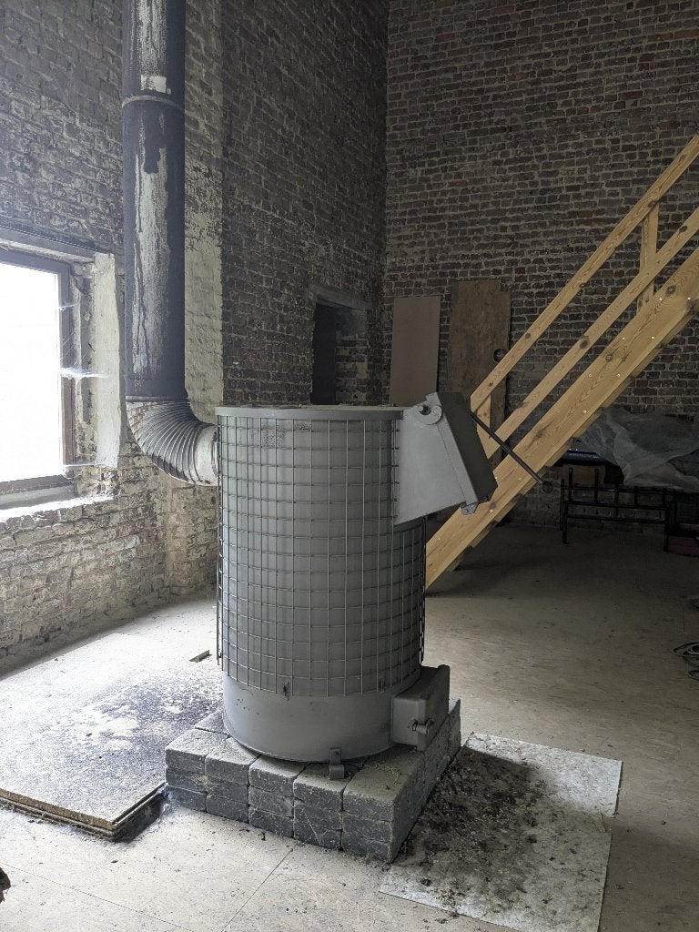 Deom Turbo kachel voor atelier, Maison & Meubles, Poêles, Enlèvement, Utilisé, Bois, Autoportant