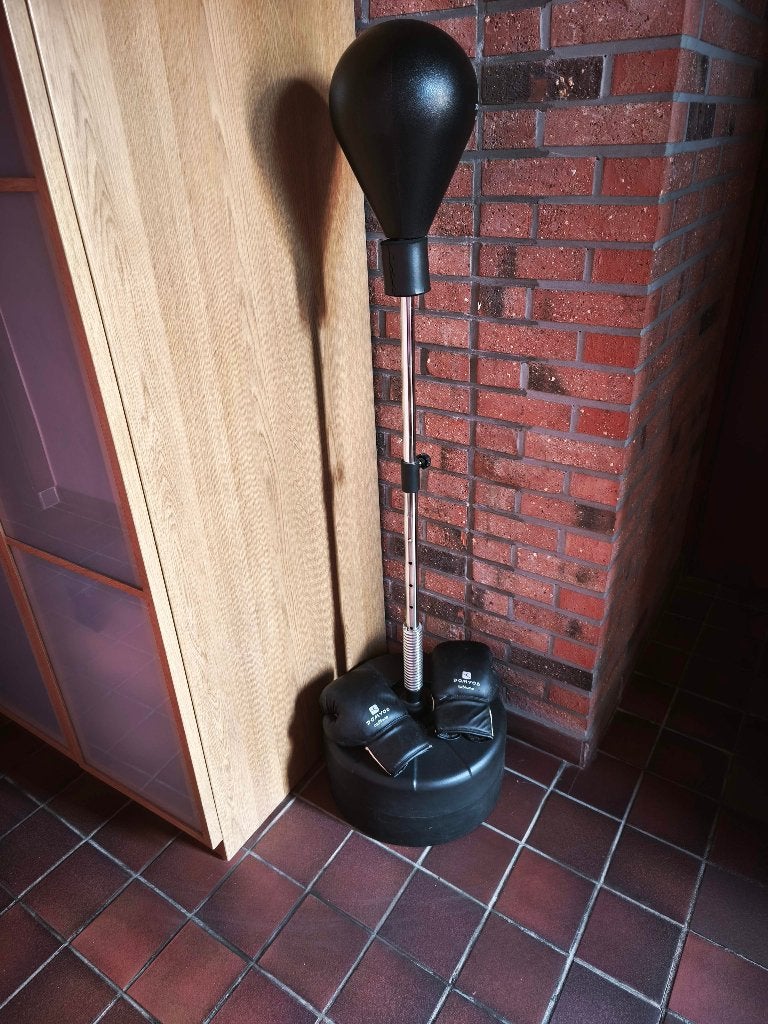 Boksbal verstelbaar met boks handschoenen, Ophalen, Zo goed als nieuw, Boksbal