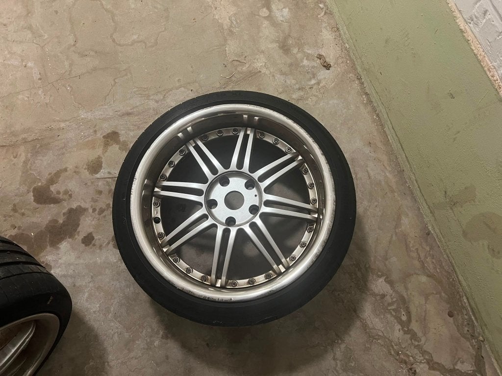 19 inch Genesis velgen + banden, Gebruikt, Banden en Velgen, Personenwagen, Zomerbanden