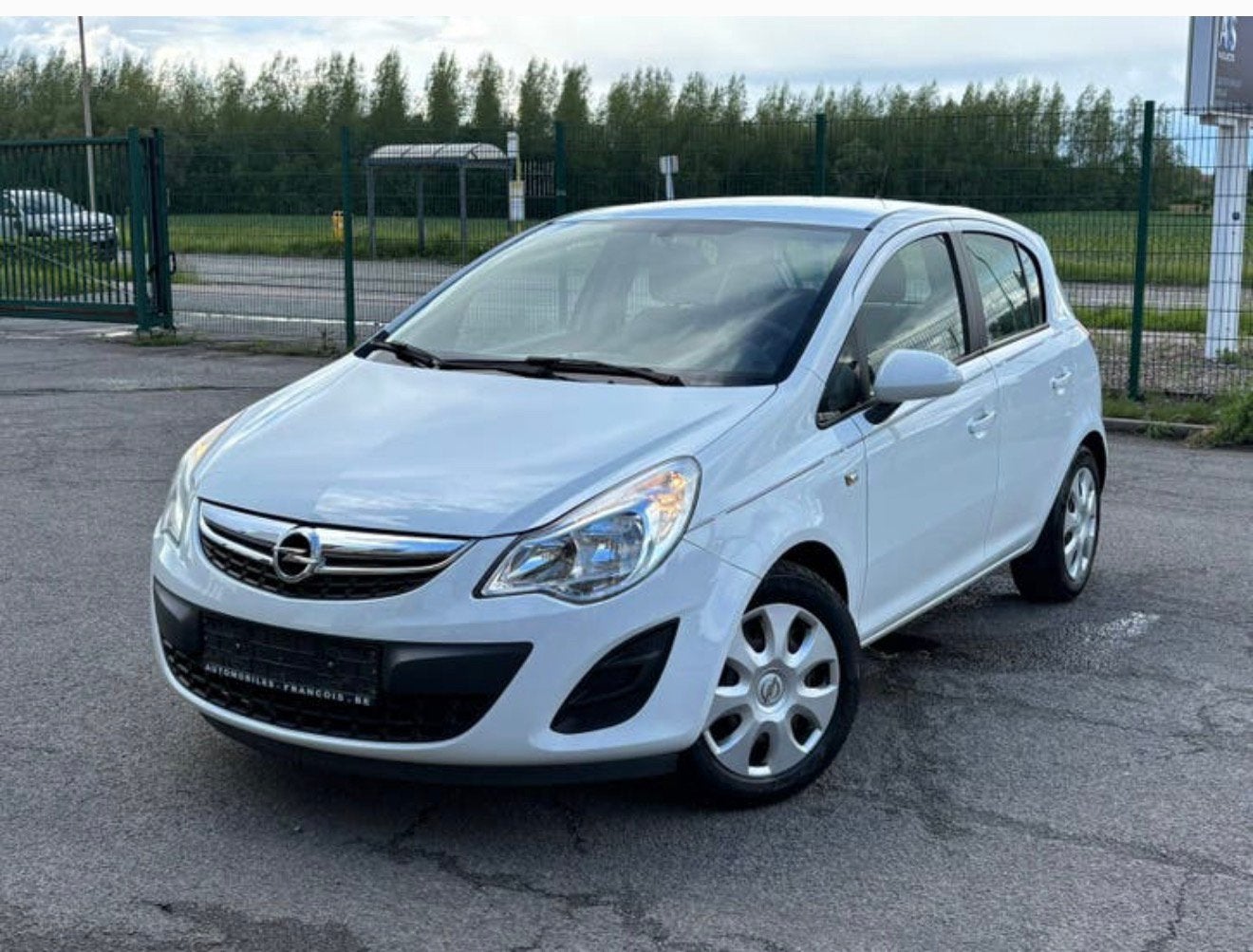 Opel Corsa 1.4 essence Airco LEZ ok, Rétroviseurs électriques, Achat, Entreprise, Boîte manuelle