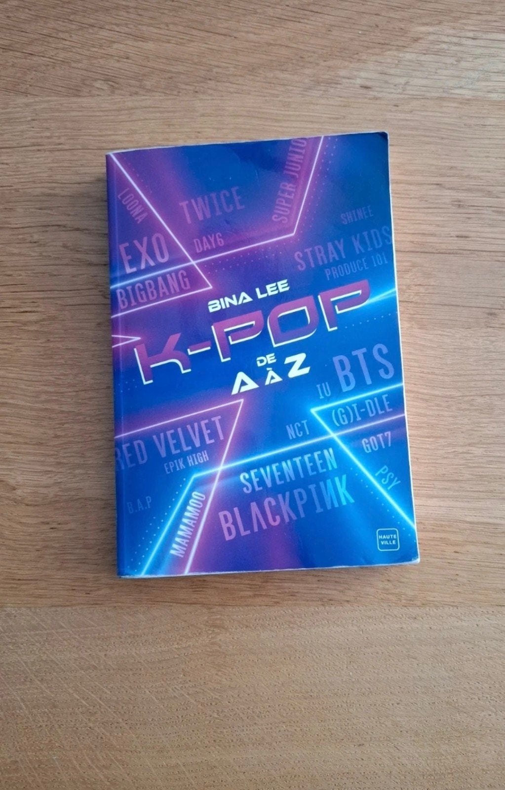 Livre K-POP de A à Z, Envoi, Comme neuf, Bina Lee