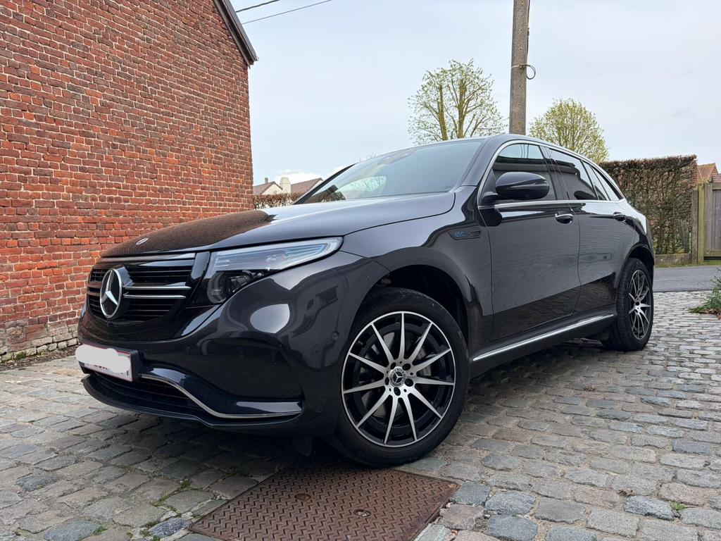Mercedes EQC 400 AMG, Auto's, Automaat, Zwart, Zwart, Leder