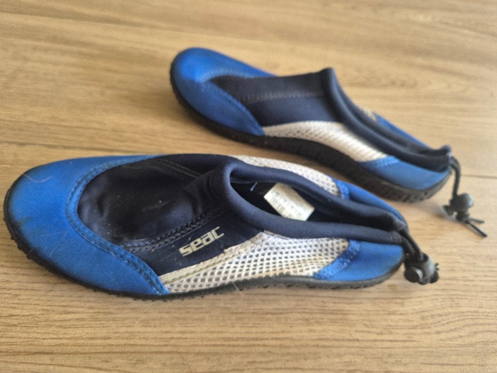 Waterschoenen EU38, Enfants & Bébés, Maillots de bain pour enfants, Garçon ou Fille, Chaussures de natation, Utilisé, SEAC