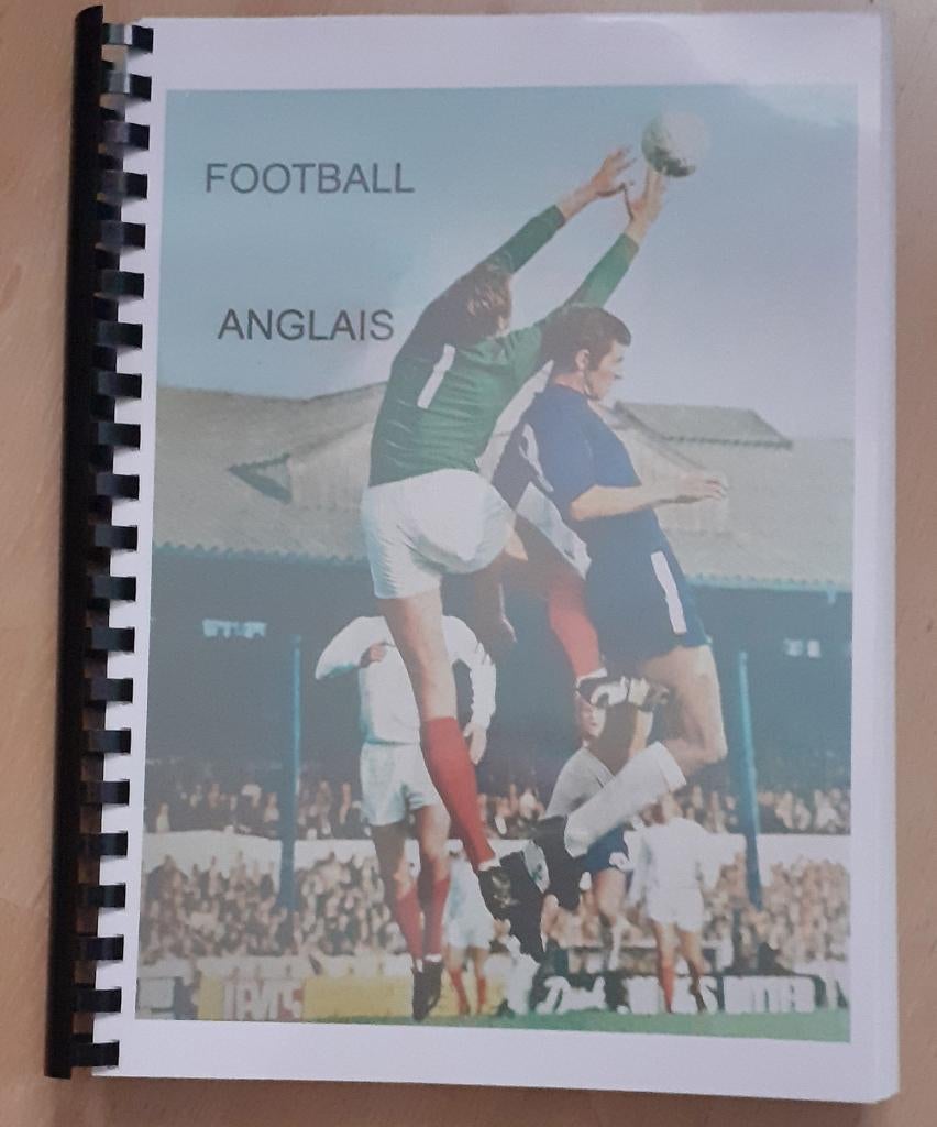 Football chromos A&BC England-Scotland, Collections, Collections complètes & Collections, Enlèvement ou Envoi