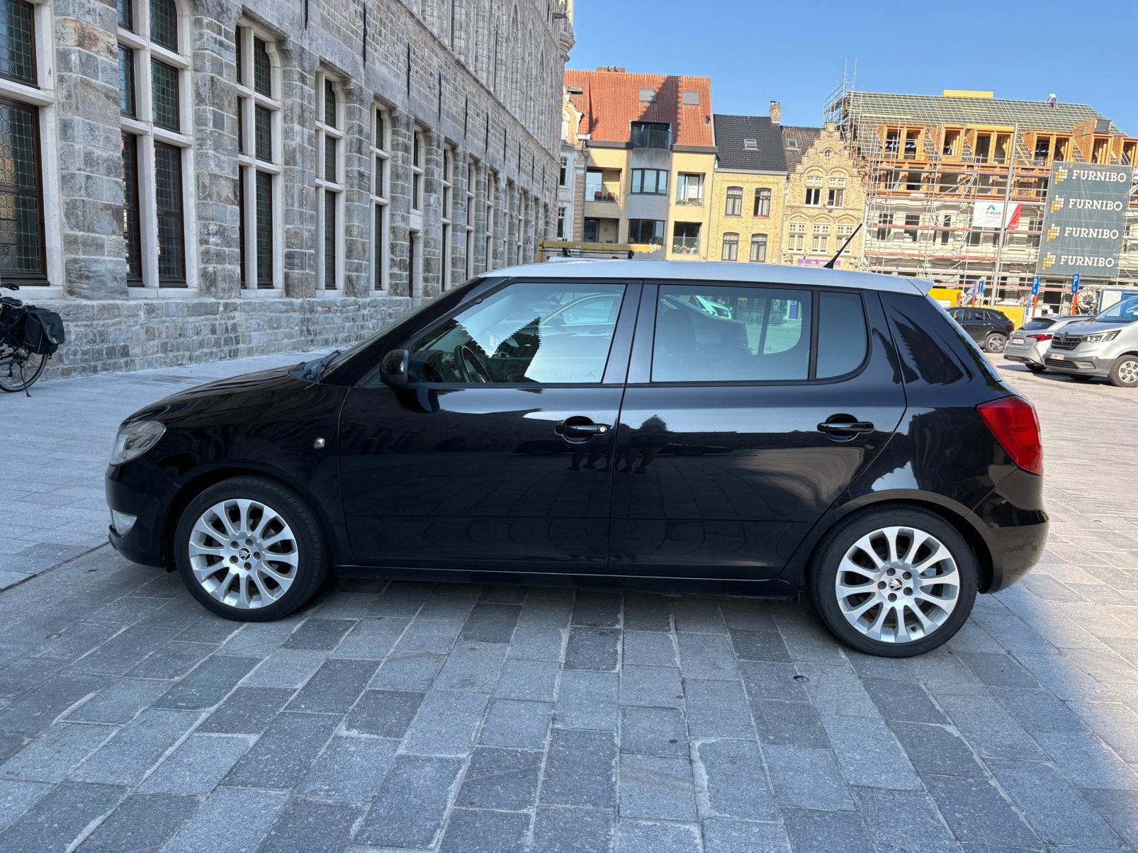 Skoda Fabia - zwart met wit dak, Auto's, Skoda, Voorwielaandrijving, Euro 5, Stof, Zwart