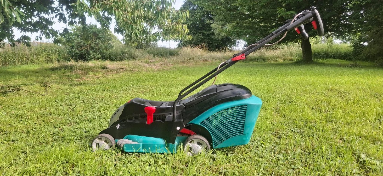 Bosch Rotak 40 S elektrische grasmaaier, Tuin en Terras, Grasmaaiers, Zo goed als nieuw, Elektrische grasmaaier, 40 t/m 49 cm