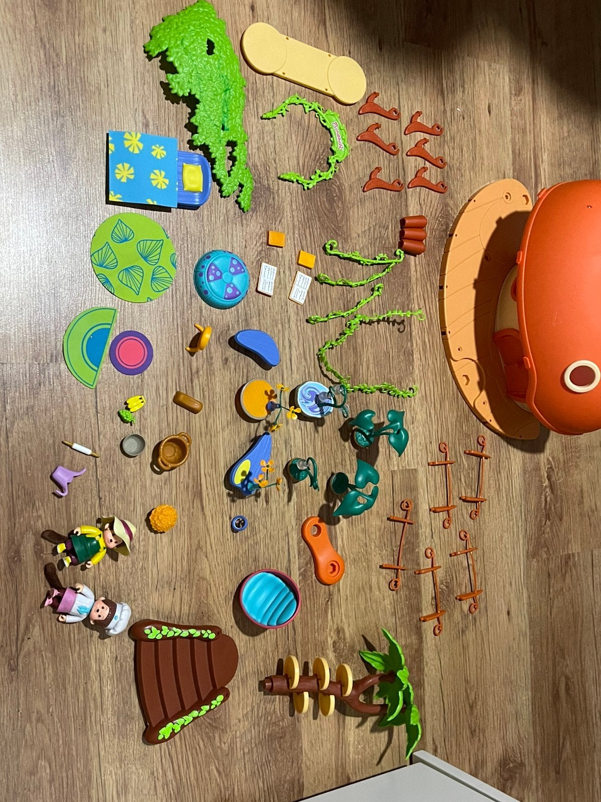 Monchici huis met toebehoren, Kinderen en Baby's, Speelgoed | Overig, Ophalen, Zo goed als nieuw