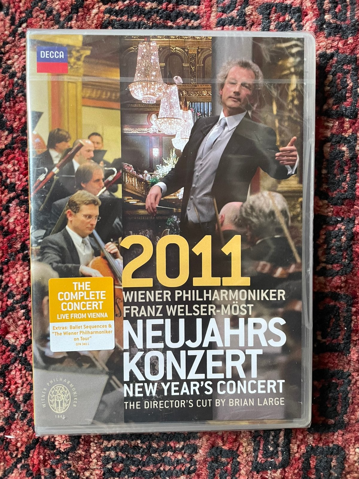 Dvd Nieuwjaarsconcert Wenen 2011 – Franz Welser-Möst Sealed, Ophalen of Verzenden, Nieuw in verpakking, Bonusmateriaal