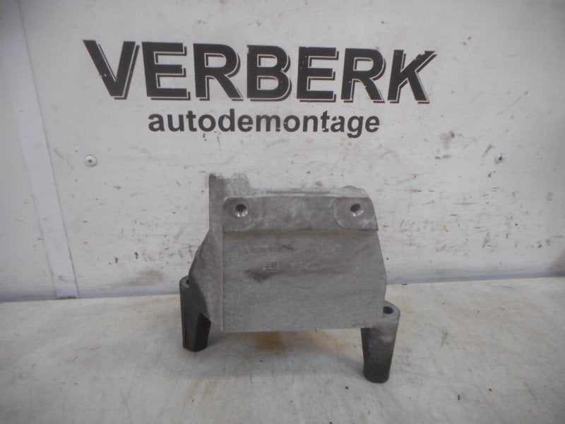 SUPPORT MOTEUR DROIT Opel Corsa C (F08 / 68) (9127489), Opel, Opel Automobile GmbH, Utilisé, Kontakt-opel@opel.com