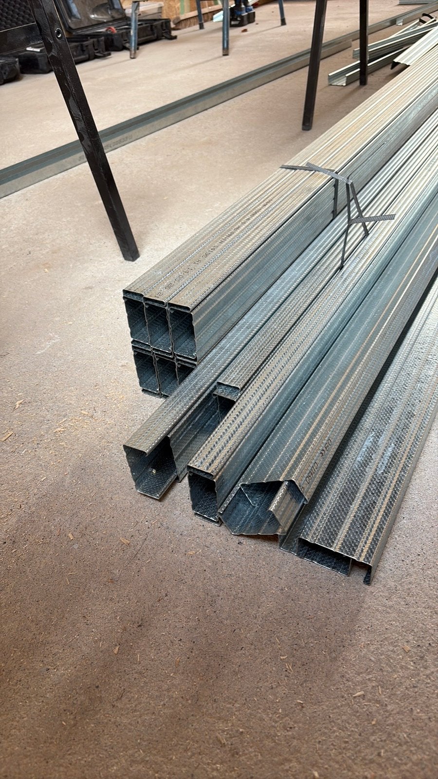 Support et profils de bord en gyproc Plagyp, Bricolage & Construction, Métaux, Enlèvement, Neuf, Aluminium