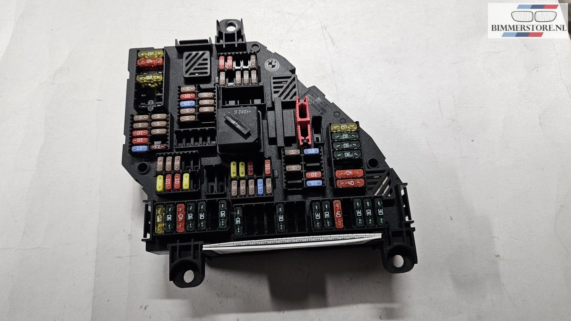 Zekeringkast  power distibution box BMW 5 / 6 / 7 serie F 61, -, Origine de la pièce connue, Utilisé, -