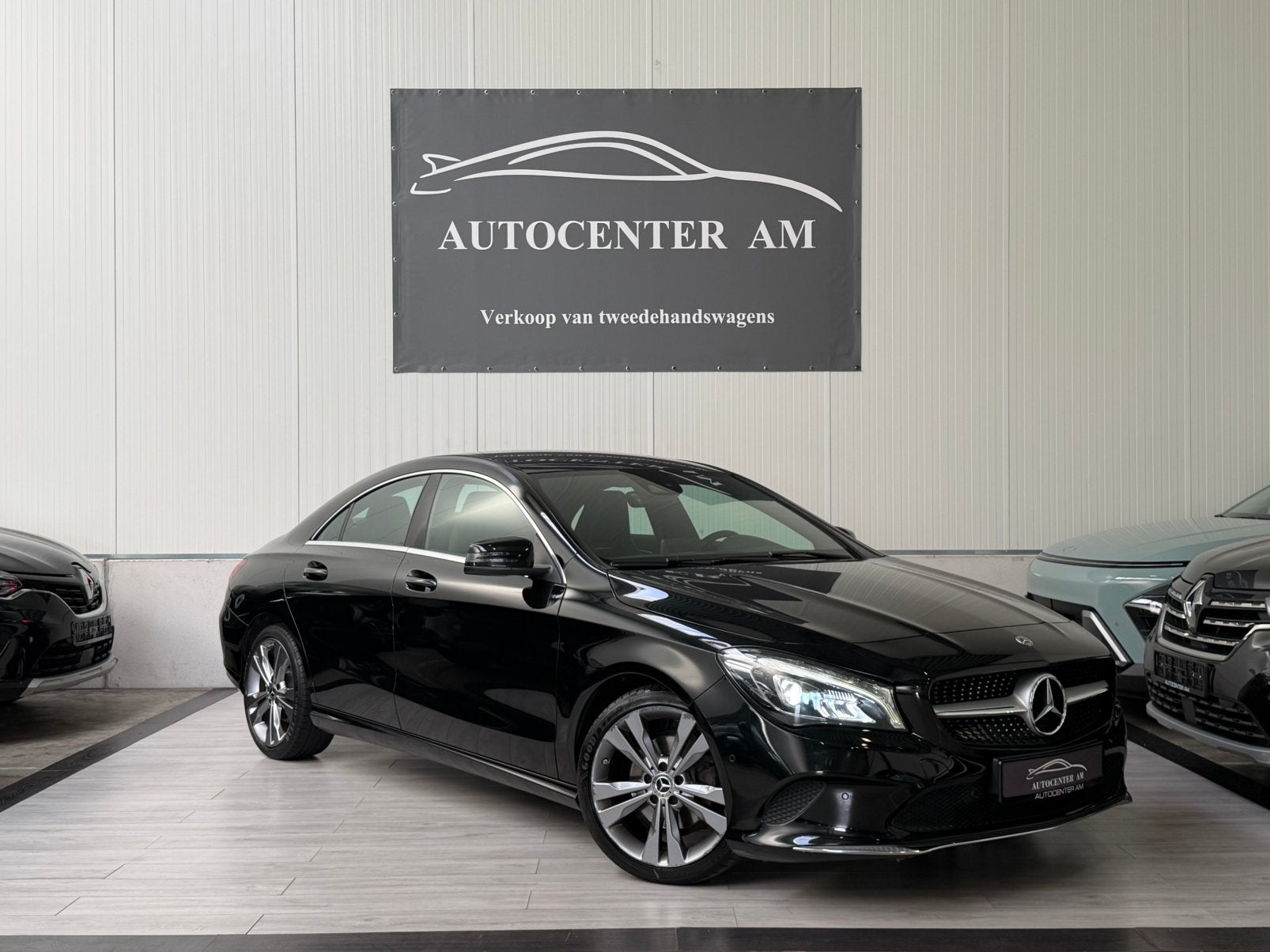 Mercedes-Benz CLA 180 1.6 i Sedan Led* Navi* Leder* Cruise, Autos, Mercedes-Benz, 90 kW, CLA, Achat, Euro 6