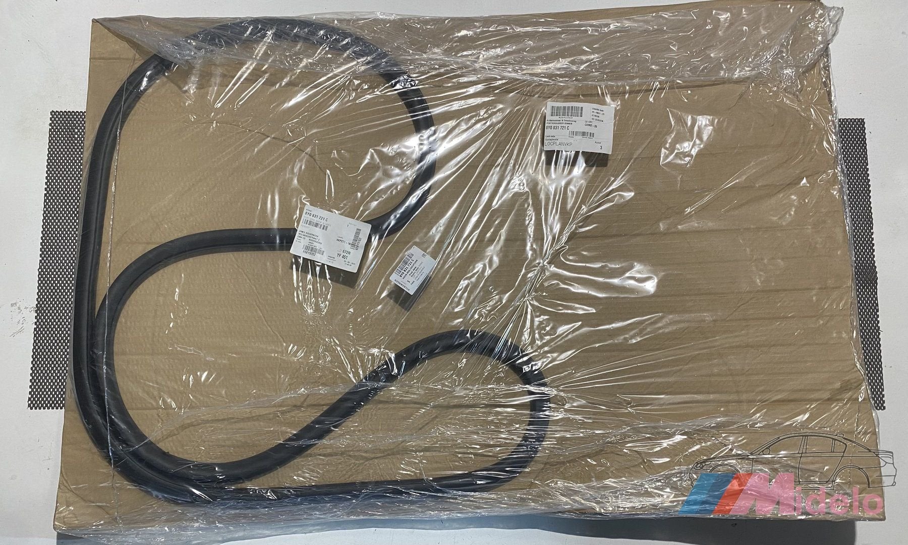 AUDI A3 DEUR RUBBER R/L VOOR NIEUW! 8Y0831721C, Auto-onderdelen, -, -, Nieuw, -