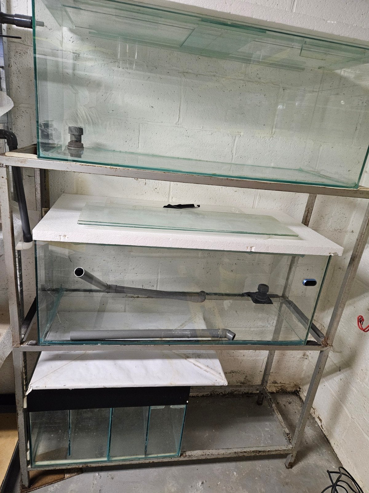 aquariums en série avec décante, Animaux & Accessoires, Enlèvement, Utilisé