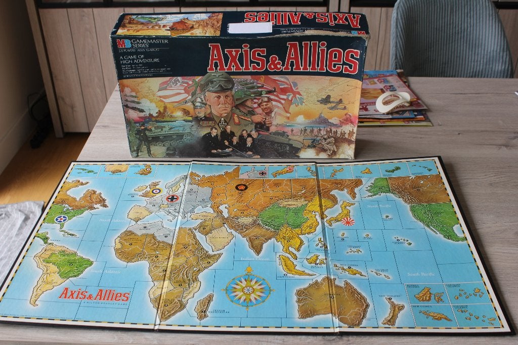 Axis & Allies Spring 1942 The world of war bordspel, Hobby en Vrije tijd, Vijf spelers of meer, Ophalen of Verzenden, Gebruikt