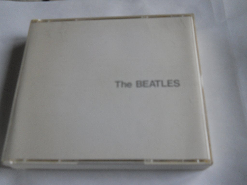 2 CD BOX - THE BEATLES -  THE WHITE ALBUM, Cd's en Dvd's, Boxset, Pop, Ophalen of Verzenden, Zo goed als nieuw