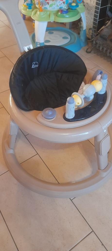 Baby loopstoel, Ophalen, Zo goed als nieuw
