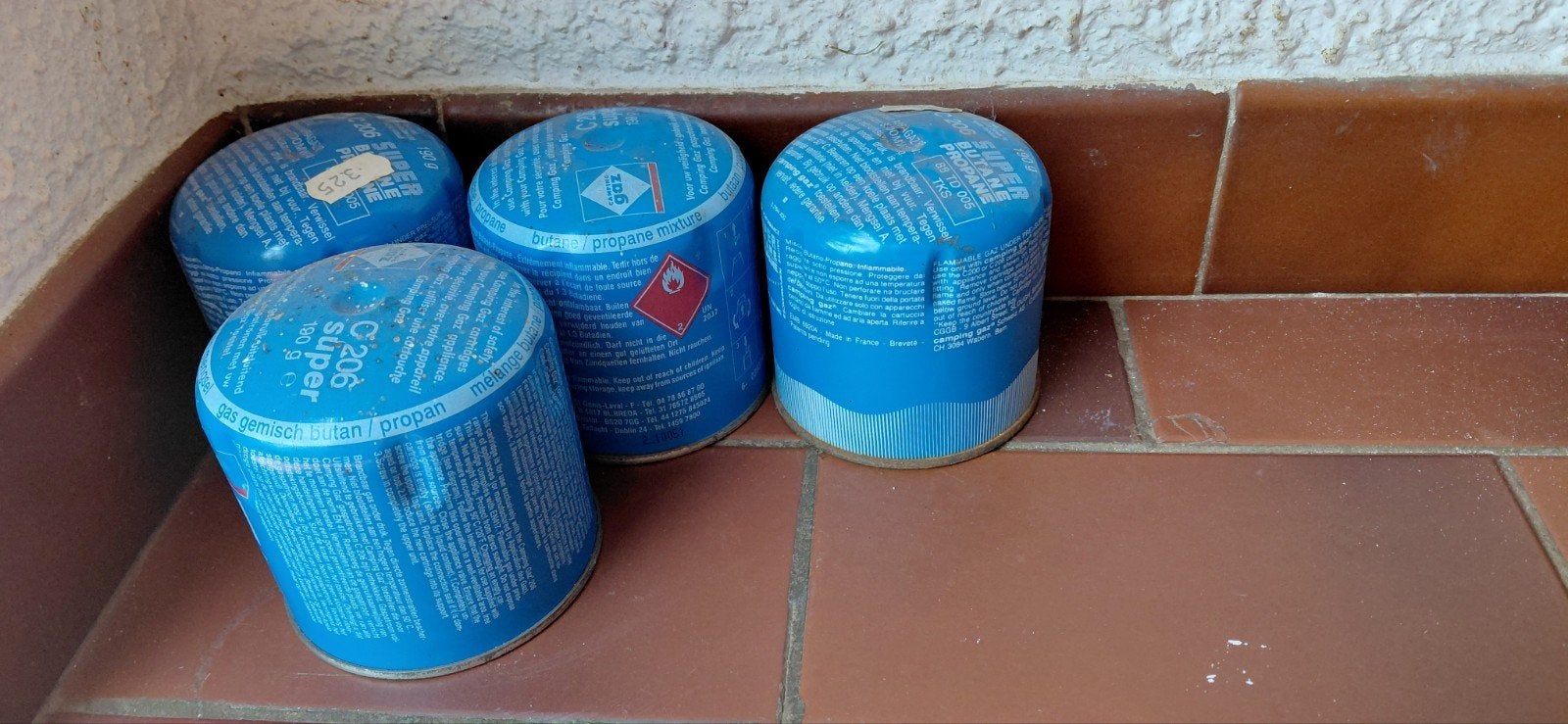 Bidons à gaz 190 gr, Enlèvement