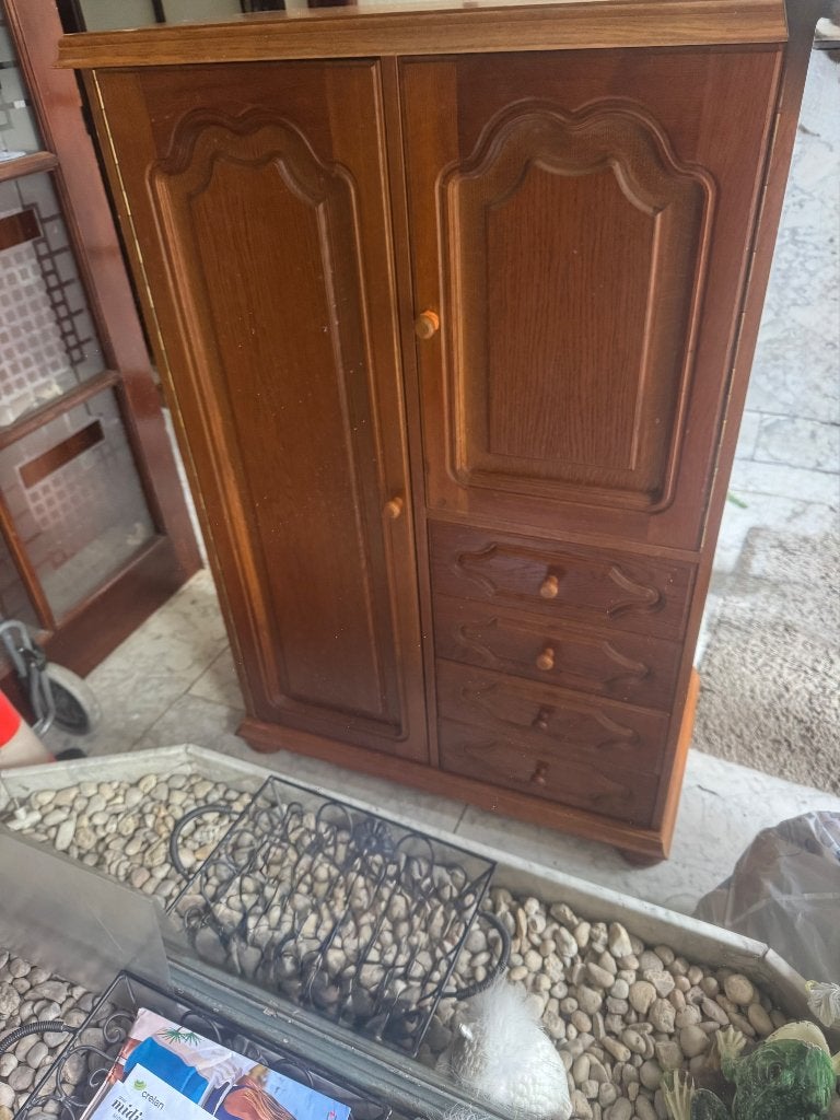 Armoire, Enlèvement