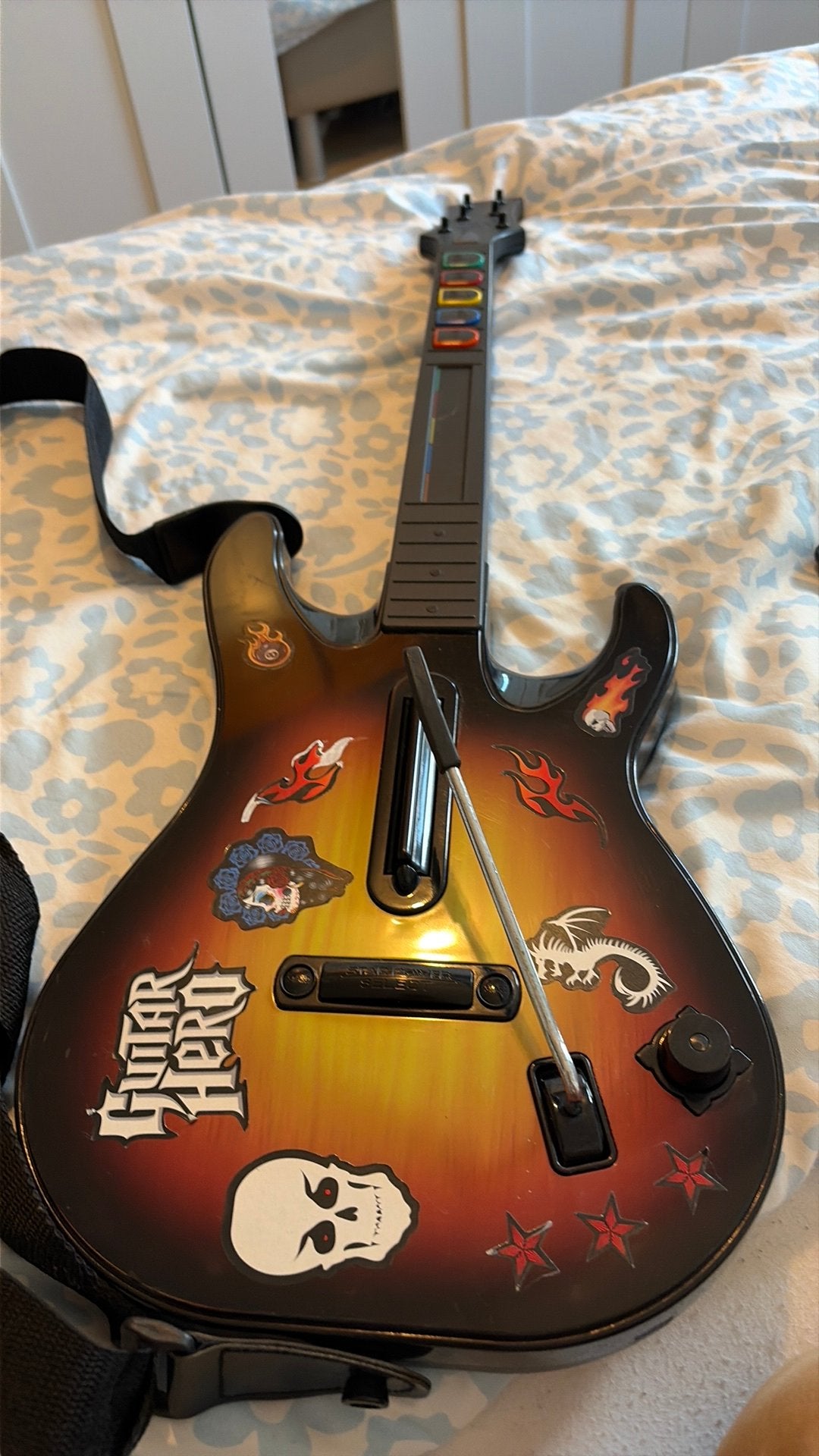 Tournée mondiale de Guitar Hero, Enlèvement ou Envoi, Comme neuf