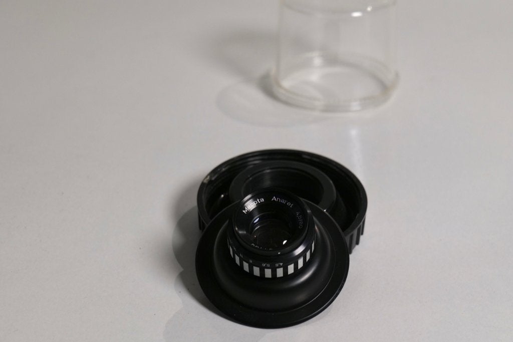 Meopta Anaret lens 4.5/80mm met adapter ring, Audio, Tv en Foto, Foto | Doka Apparatuur, Ophalen of Verzenden, Zo goed als nieuw