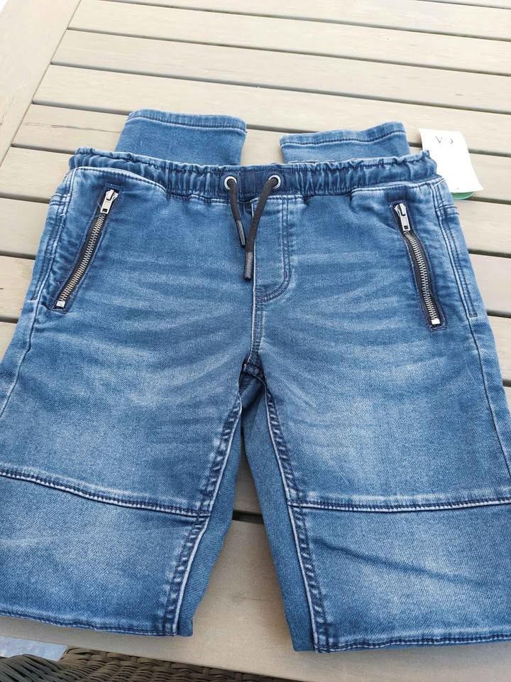 Jeansbroek M158 (NIEUW), Kinderen en Baby's, Kinderkleding | Maat 158, Ophalen, Nieuw, Jongen of Meisje, Broek
