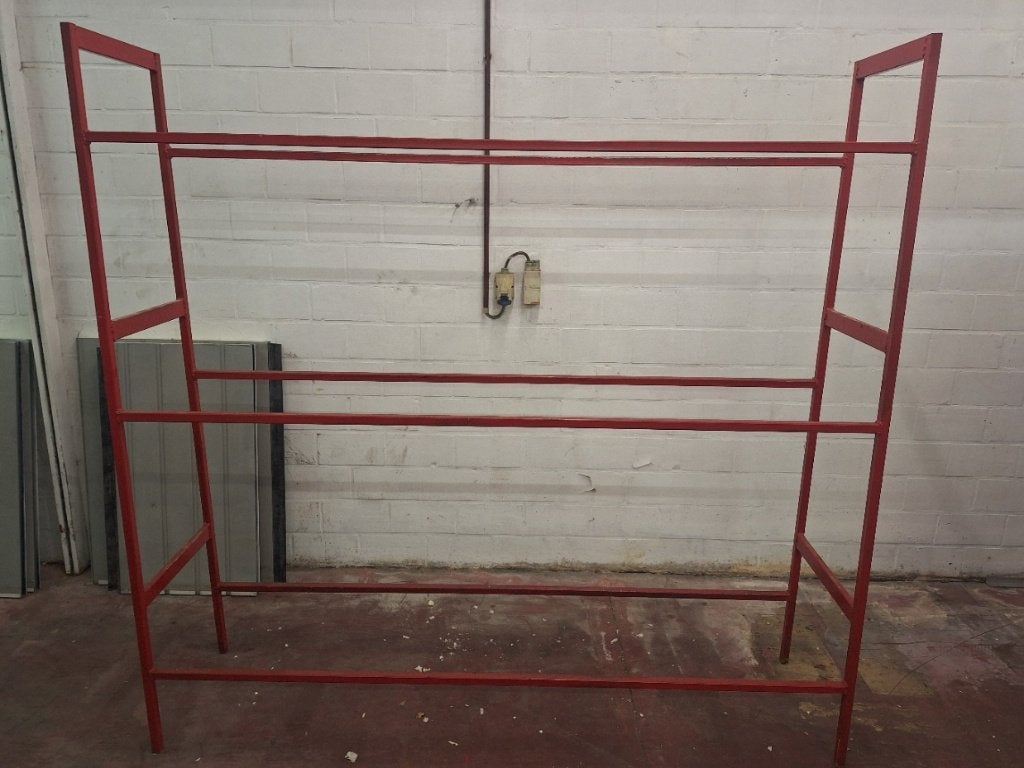 Stapelrek voor wielen of banden, Heidelbergstraat 63, Pneu(s), Enlèvement, Info@motosraes.be